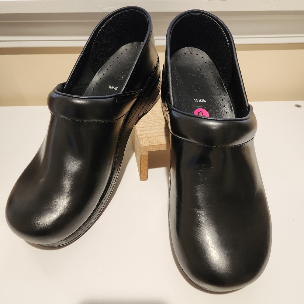 NWOT Dansko Clogs Size 13 Wide Size 45